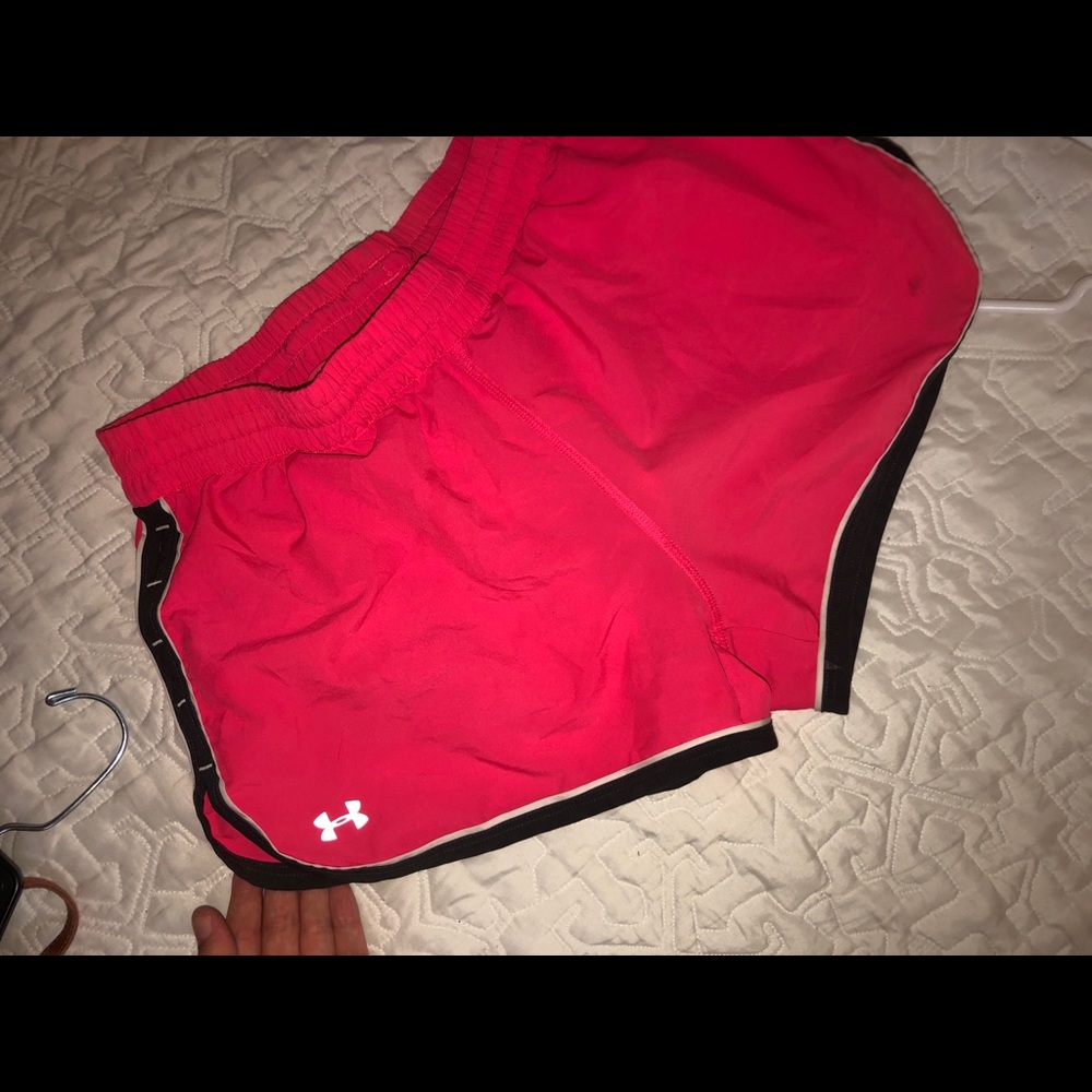 Underarmour shorts